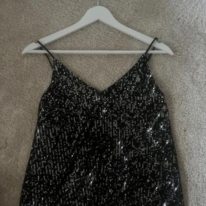 linne - festopp aldrig använd