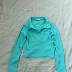 En fin tröja från new yorker  - Säljer den eftersom har aldrig används 🩷