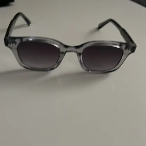 Chimi 02 grey - Säljer nu mina chimis i använt skick | inget og ingår då jag slarvat bort lådan. Mitt pris 350kr