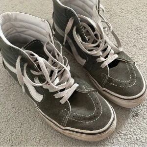 vans skor - Mörk gröna vans skor💓