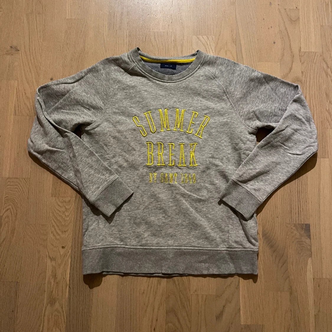 Summer break tröja 