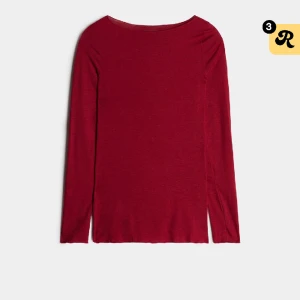 intimissi tröja - Säljer den pga att jag aldrig har använt den och den bara ligger i min garderob 🫶🏼 helt ny nypris 449