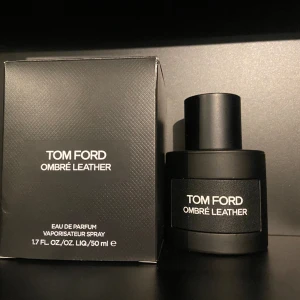 Tom Ford ombre leather  - Ombre leather 50ml full  Skriv DM om du har frågor! 