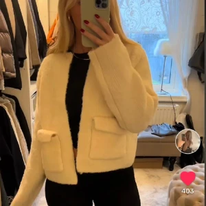 Kofta - Jättefin slutsåld tröja💓