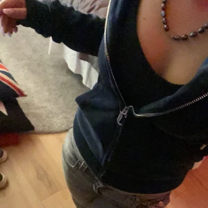 Juice tröja  - Mycket bra skick!!  Inte använt ofta   Priset går att förhandla  Skriv för fler bilder 