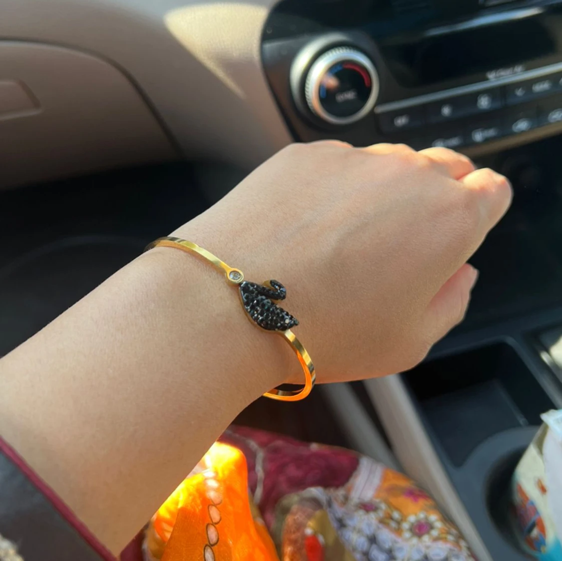SUPERFINT ARMBAND 🦢✨️