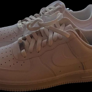 Air Force 1's  - 43:or