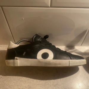 Oliver Cabell skor - Strl 44 — väldigt bra skick 8/10 — allt og medföljer — passar 44 men också 43