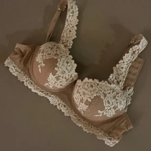 Intimissimi bh - Säljer denna superfina bh nyskick. Pris kan diskuteras.