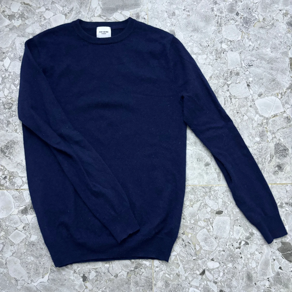John Henric cashmere sweatshirt