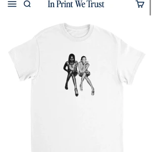 After party T-shirt  - Så cool T-shirt köpt på ”in print we trust”, råkade beställa två stycken så säljer den ena. Den är helt oanvänd. Storlek M men passar mig som bär S perfekt.💗Köp genom ”köp nu”💗💗