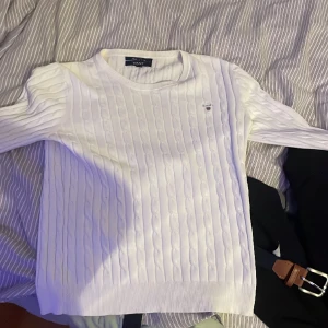 Gant vit sweatshirt - Skriv till mig om ni har frågor