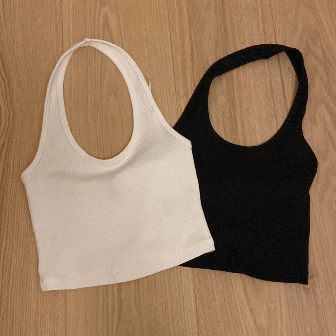 🖤Två söta crewnecks🤍