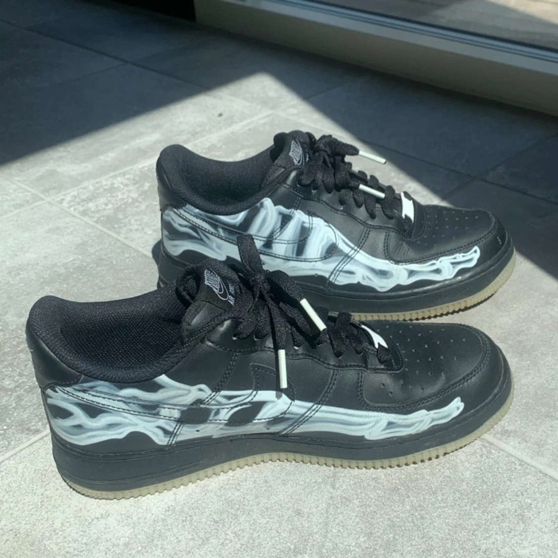 Nike Air Force 1 Low ’Black Skeleton’ - 90