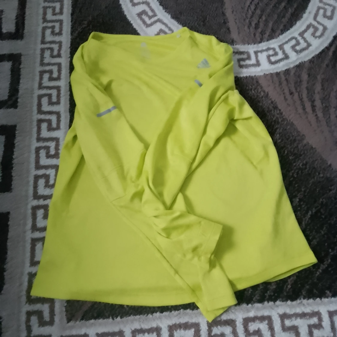 Adidas träning tröja  - 90