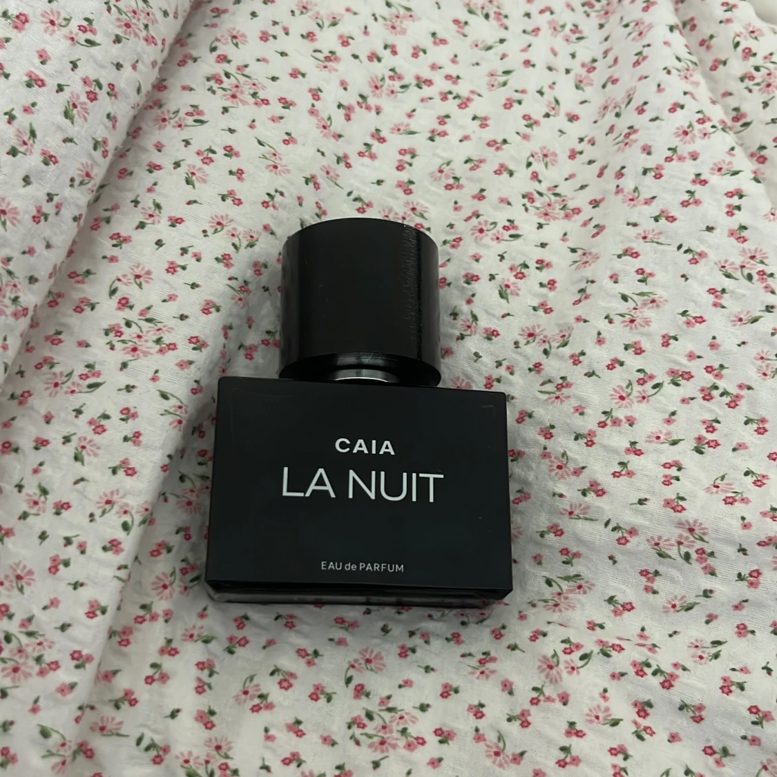 Caia perfym 