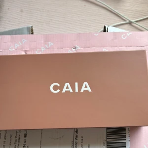 Caia Cosmetics fan brush - 1 x fan brush  Nytt, oanvänt, ej testat 🩵