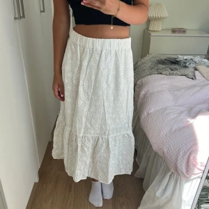 Kjol - Superfin spetskjol som jag köpt på mq för 600kr🥰