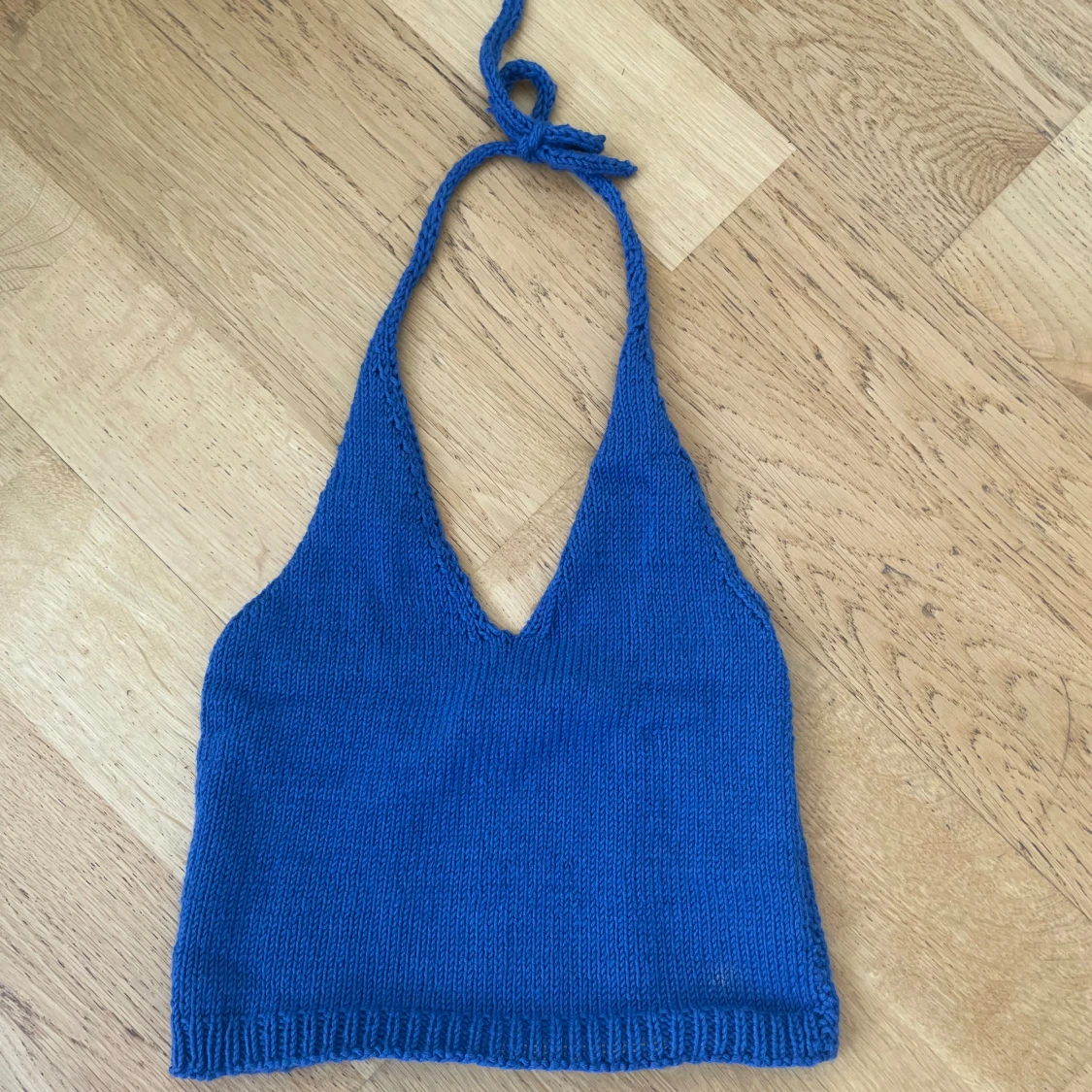 Blå stickad topp