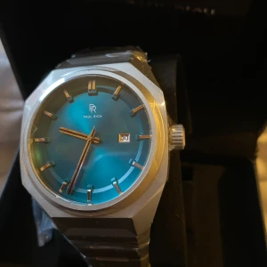 Paul Rich  - New item with original packaging 