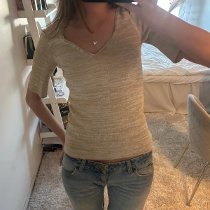 Dagmar topp - Topp från Dagmar med cutouts❤️