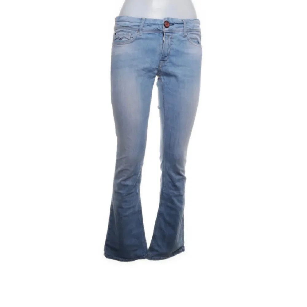 Superfina ljusa Replay jeans⭐️⭐️. Jeans & Byxor.