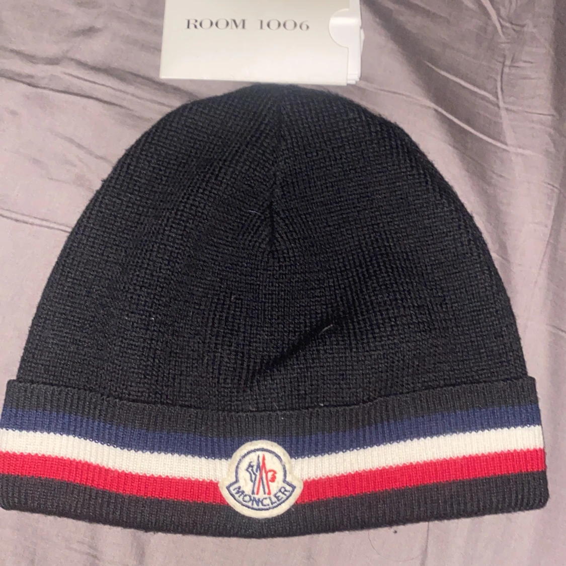 Moncler mössa