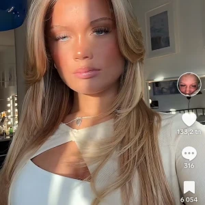 Vit kofta  - Super fin vit kofta perfekt till sommaren🥰