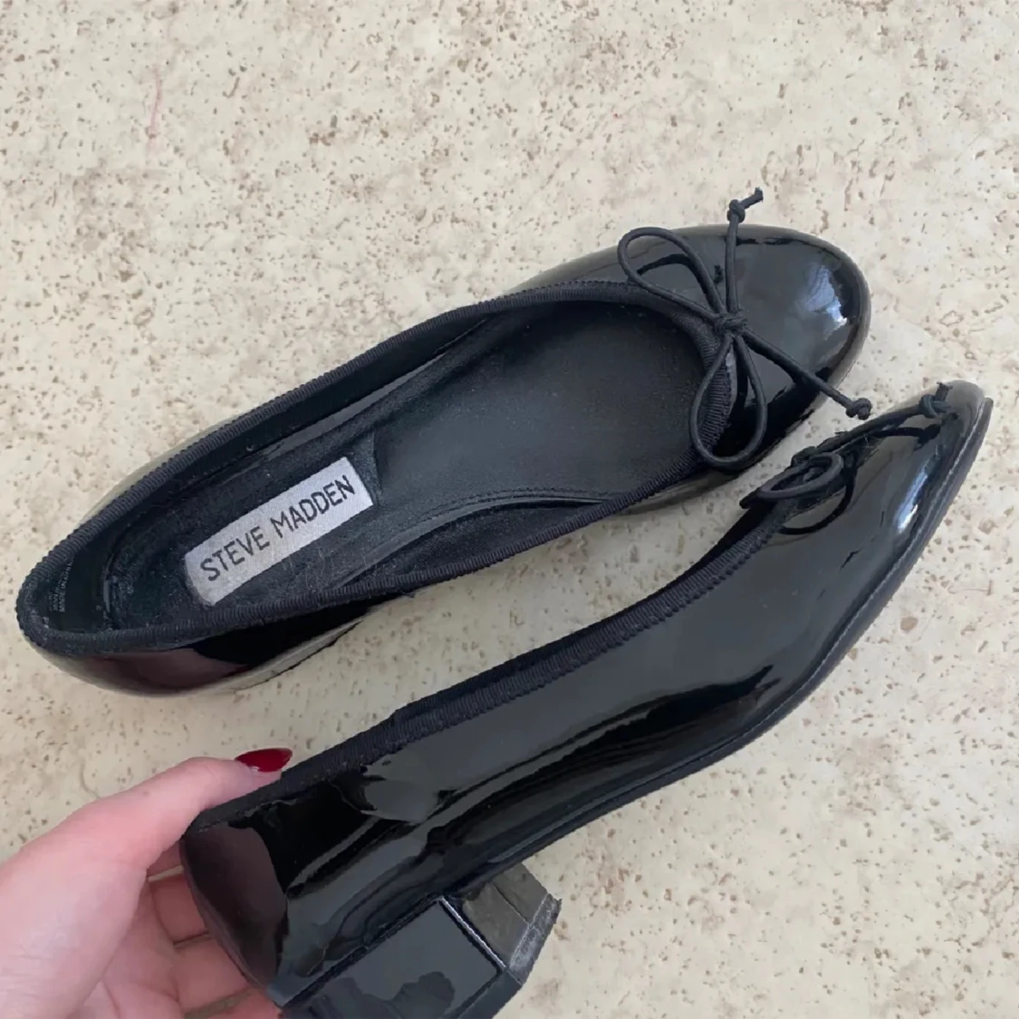 Ballerinaskor med liten klack - 90