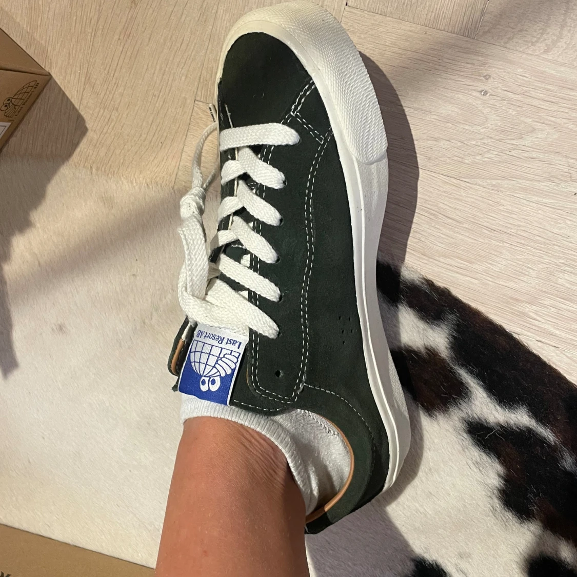 Khakigröna mockasneakers  - 90