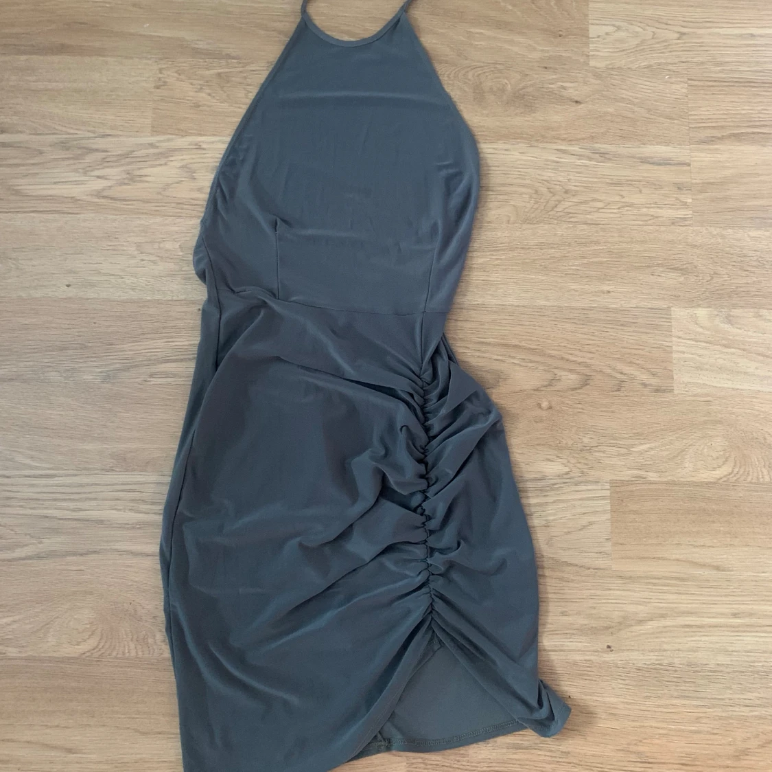 Halterneck klänning - 90