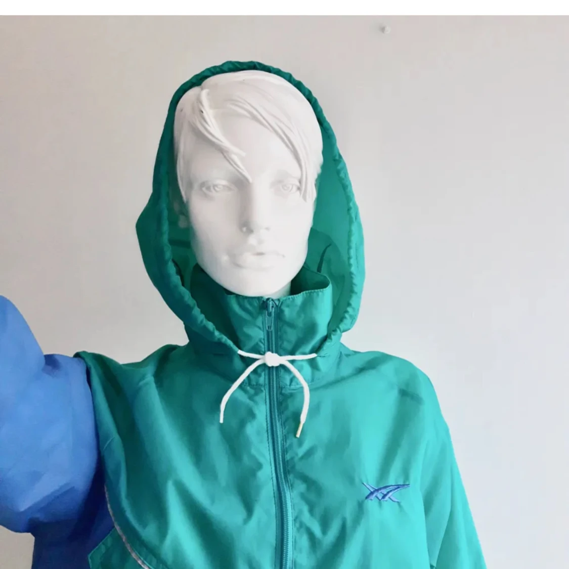 Asics vindjacka - 90