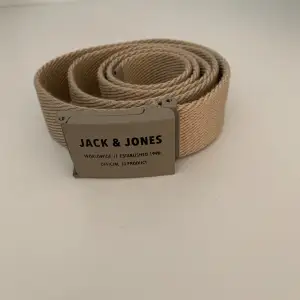 Jack & Jones bälte. Aldrig andvänt. Köpte den för 200.