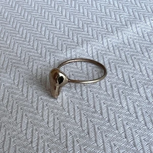 Maria Nilsdotter Bird Skull ring - Bird Skull ring från Maria Nilsdotter. Stor storlek (mittfinger eller pekfinger).