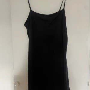 Klänning - Bra skick.  Stl L