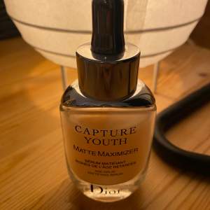 Dior Maximizer Matte Serum   Product slightly used as shown in the photo.  Always well maintained  