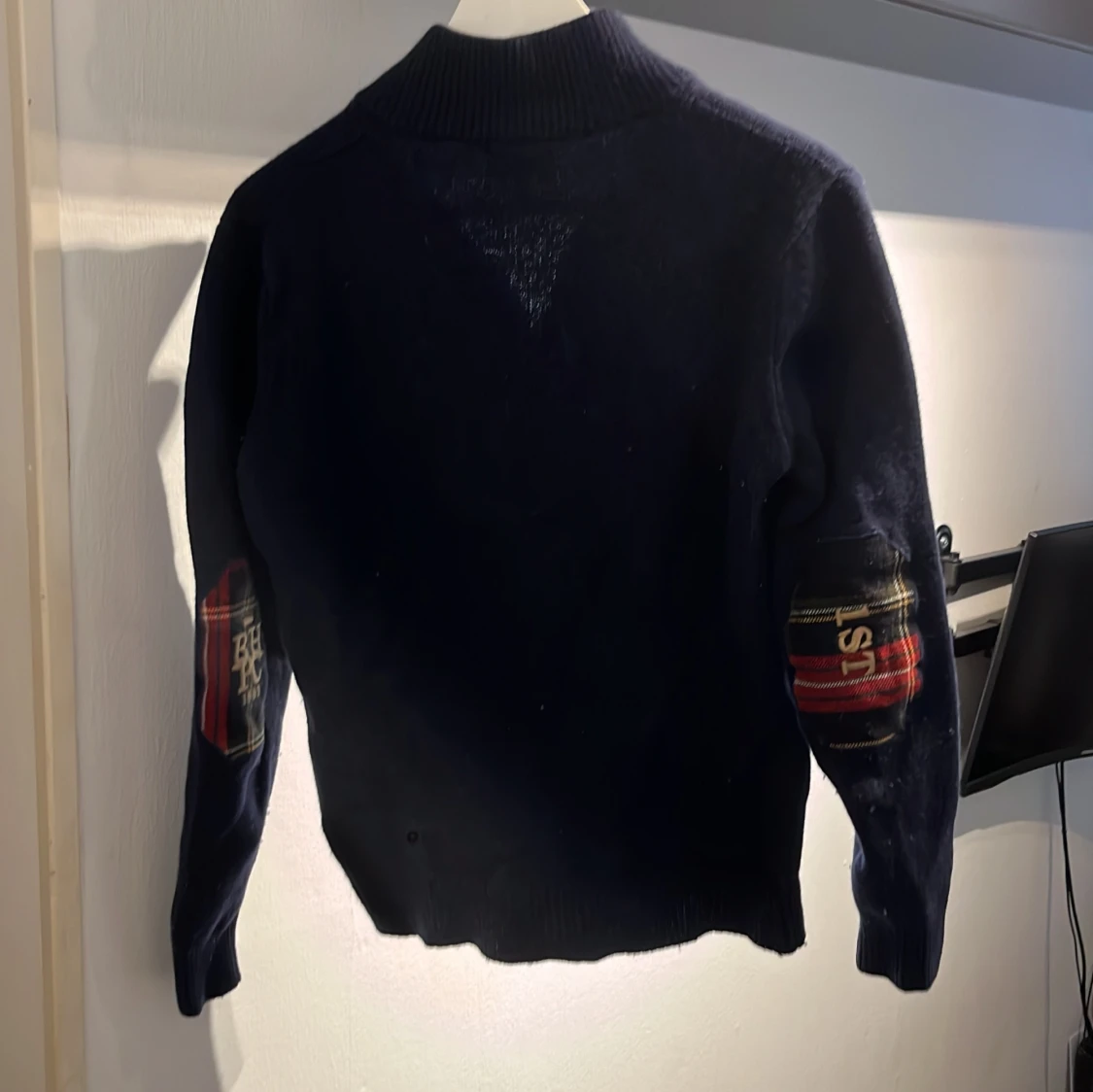 Tröja från Beverly hills  - 90