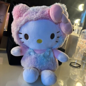 Hello kitty - Ett hello Kitty gosedjur i gott skick.