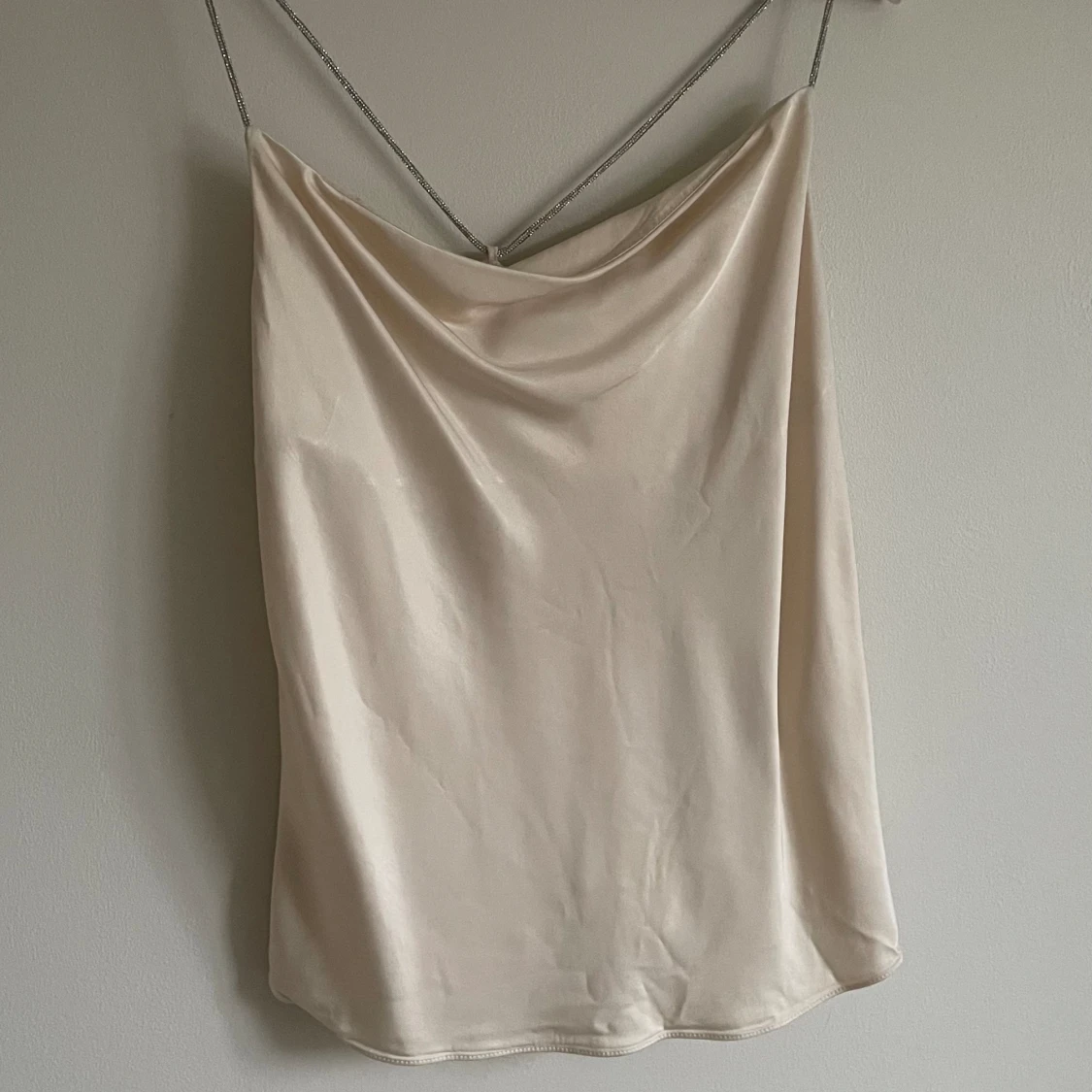 Topp med glitterband  - 90