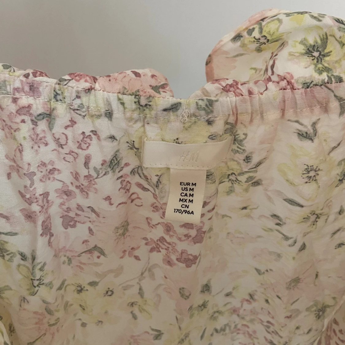 Blommig klänning HM - 91