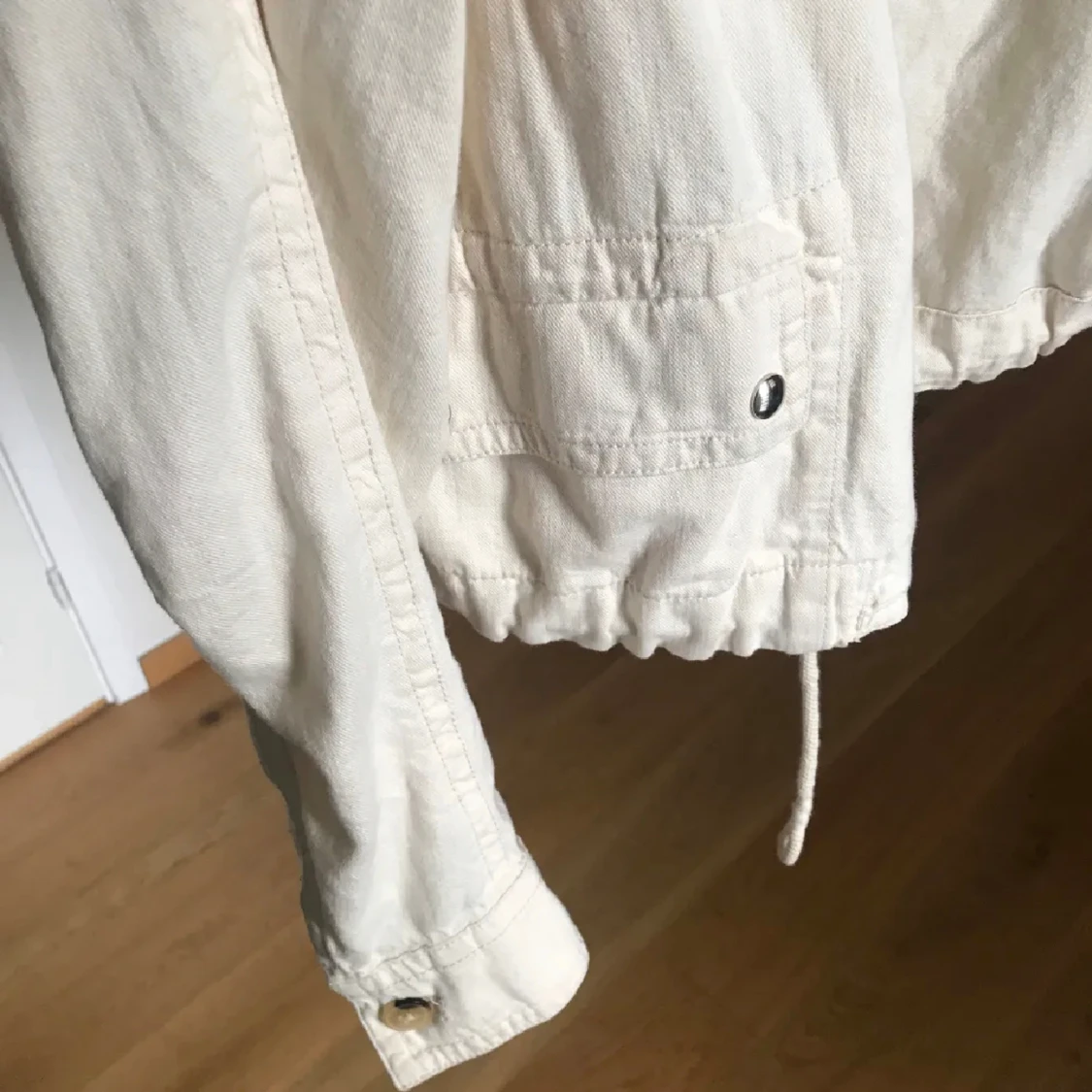 Linnejacka Bershka - 91