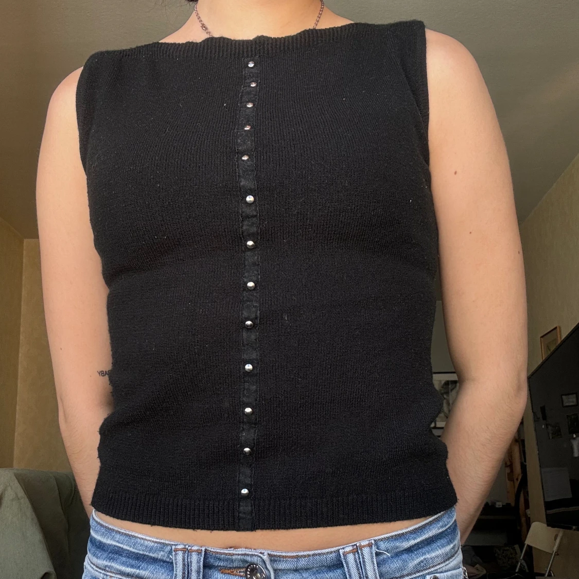 Stickad topp med båtringning - 91