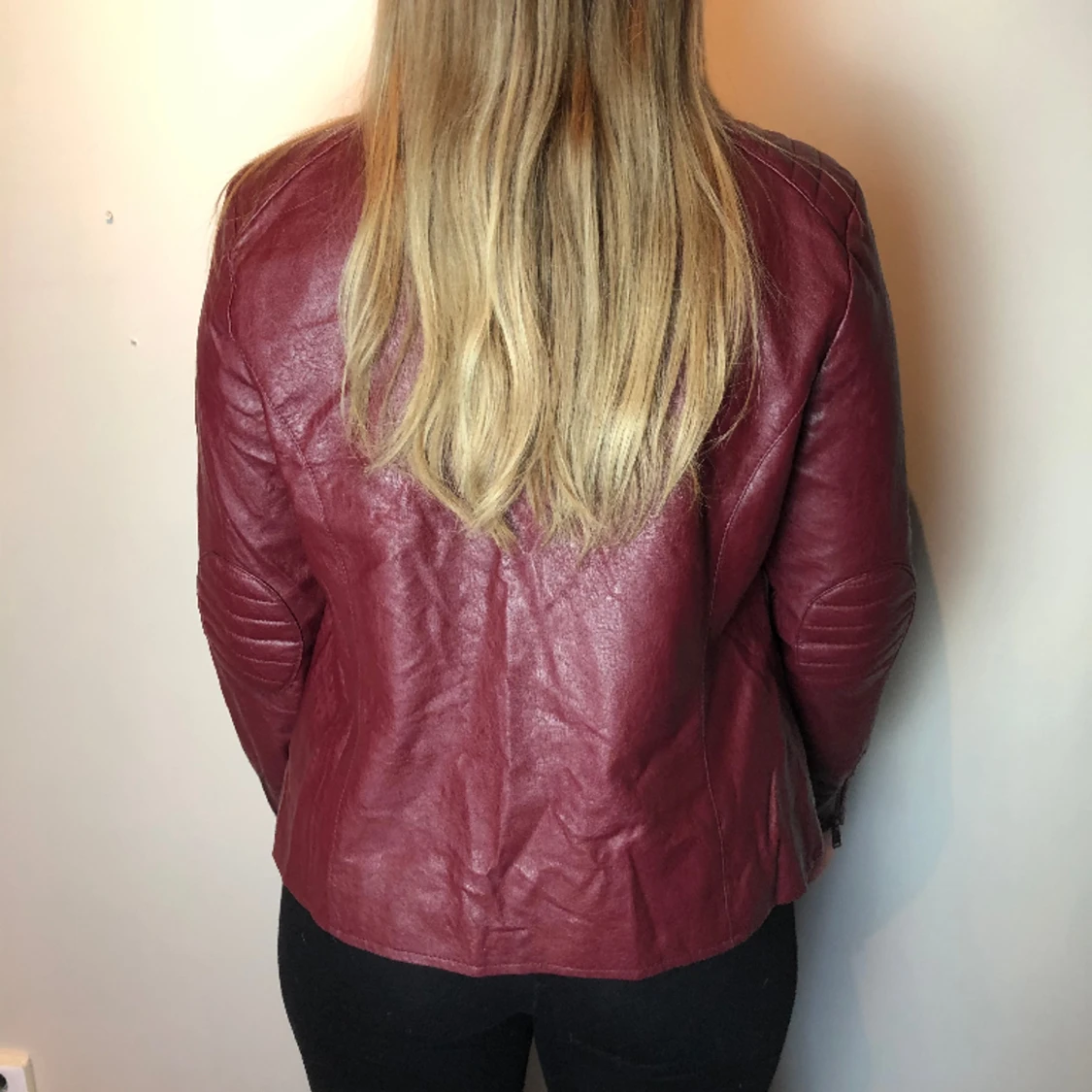 Röd skinnjacka - 91