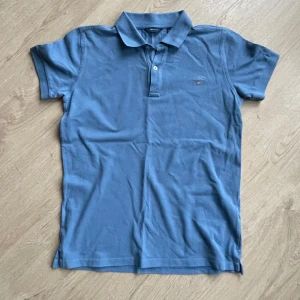 Gant piké tröja - Barn storlek, nytt skick