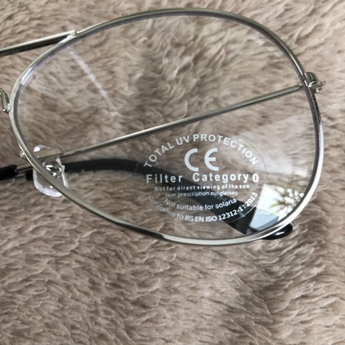 Glasögon utan styrka  - 91