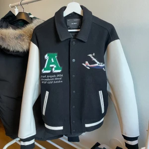 Arigato varsity jacka - Cond: 9/10