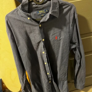 Ralph Lauren skjorta - Relativt bra skick 