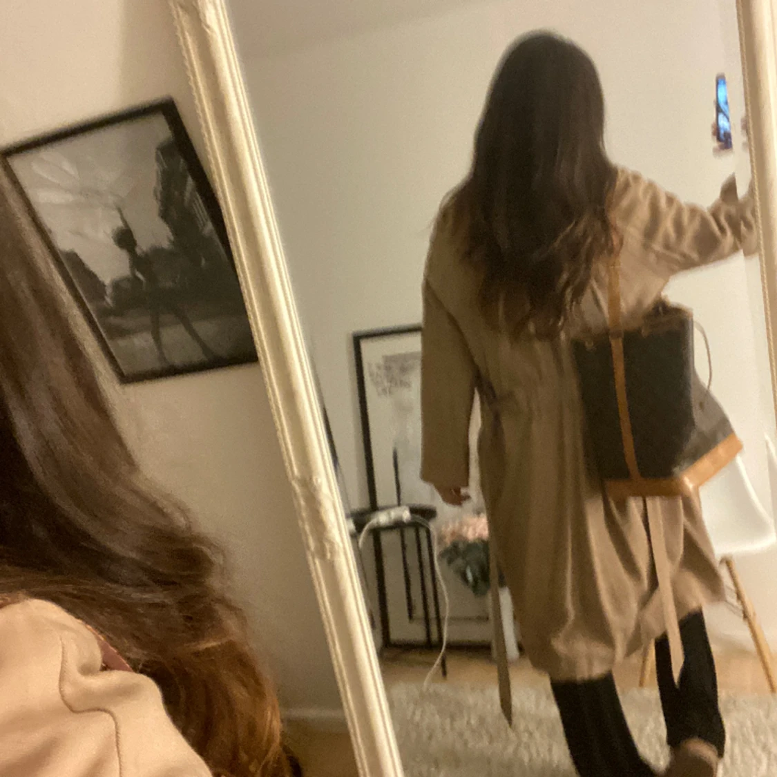 Beige trenchcoat  - 91