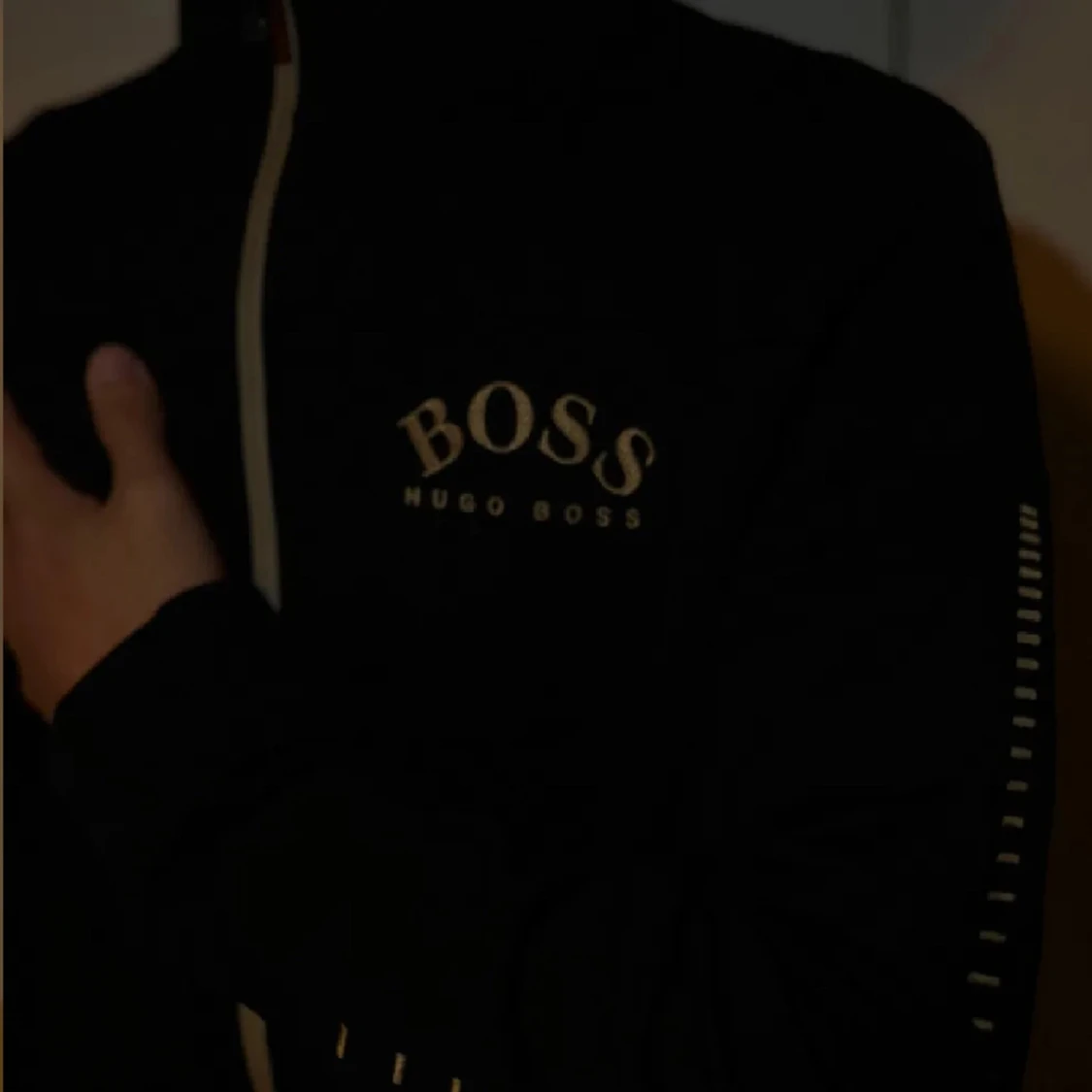 Hugo Boss kofta - 91
