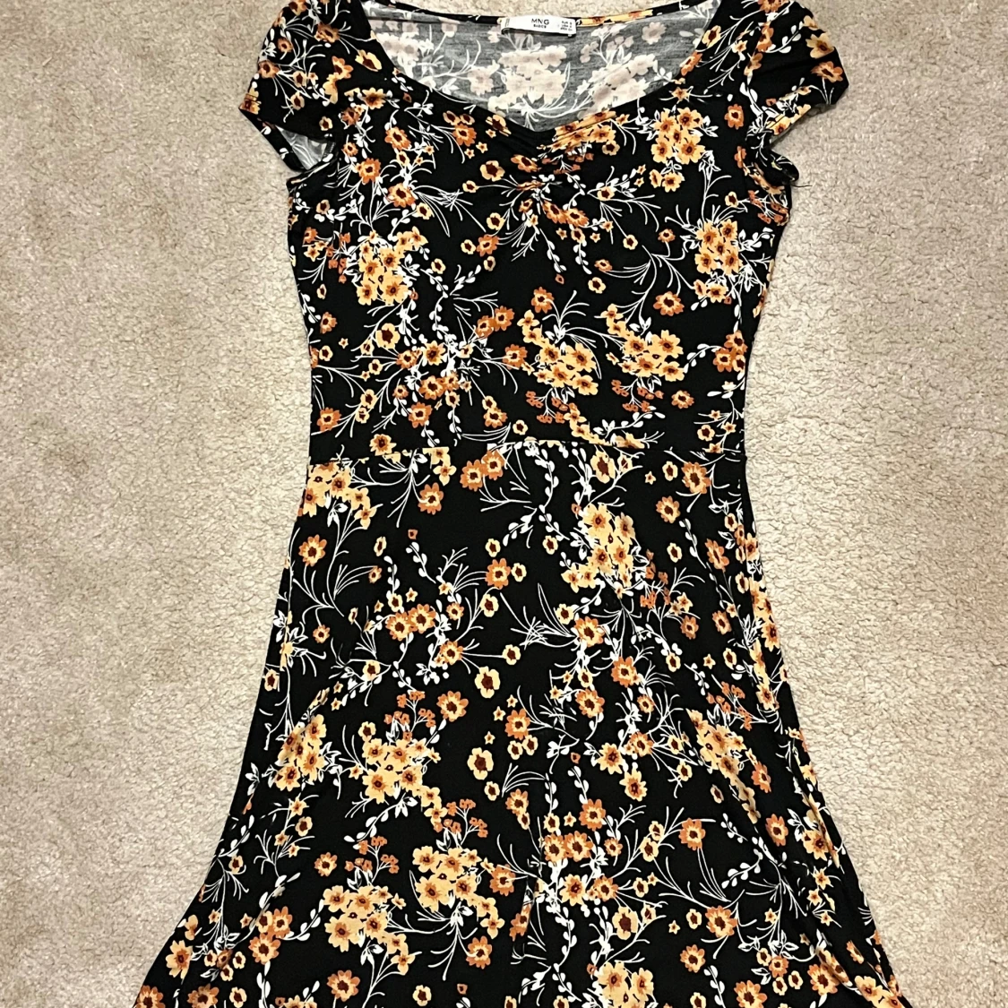 Mjuk bomullsklänning från Mango - 92